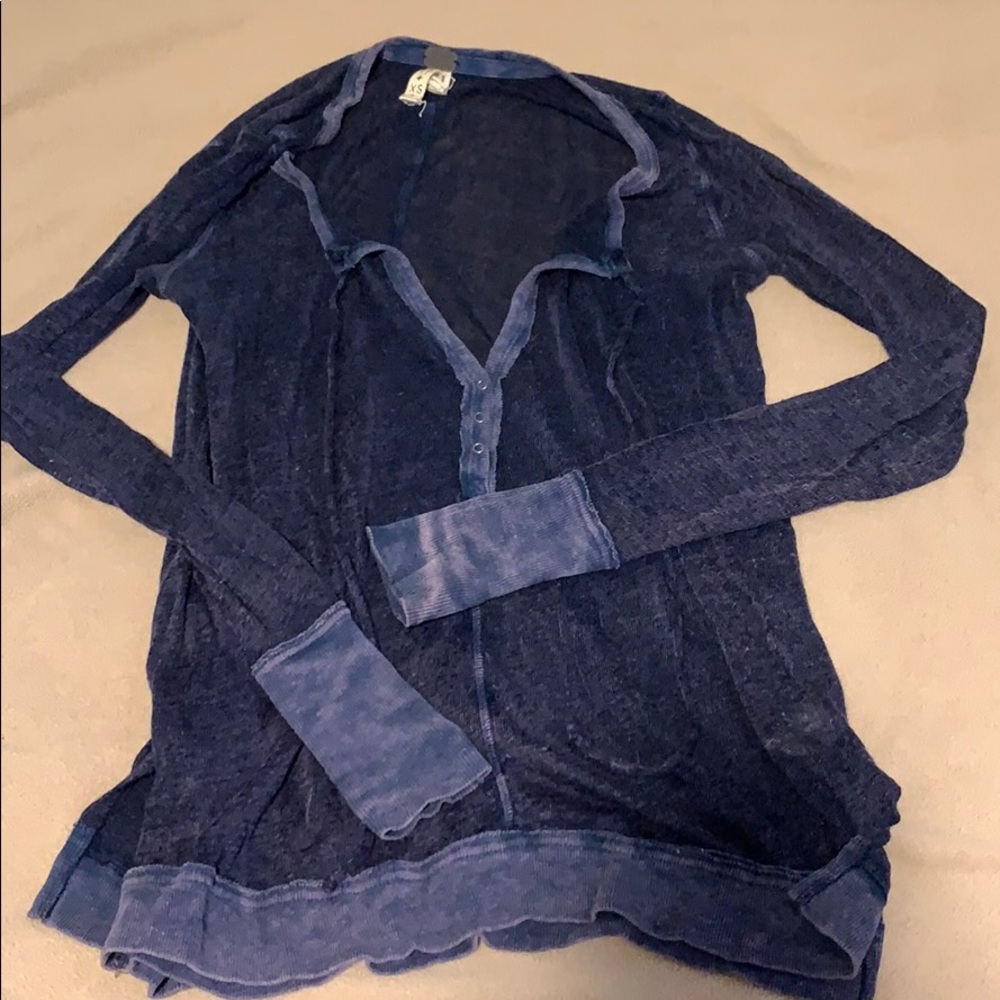 Free People long sleeve. Size XS.